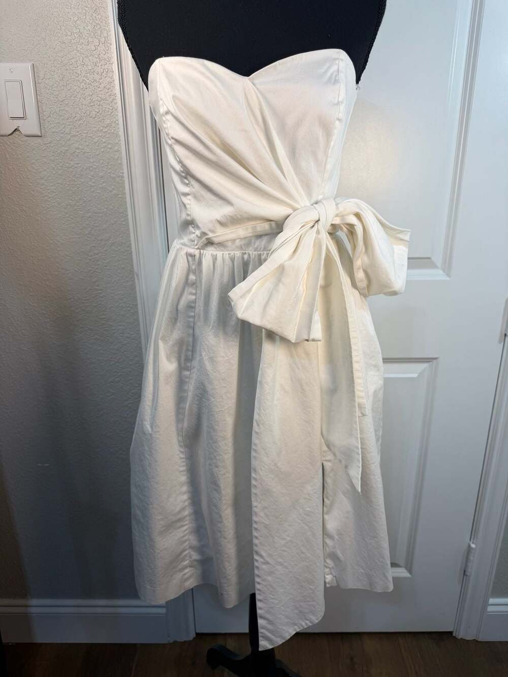French Connection Florida Summer White Strapless Bow Maxi Dress Size 6 - Picture 6 of 10